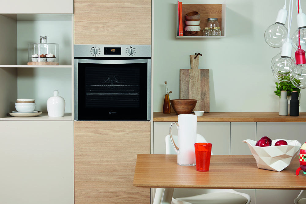 INDESIT IFW 5844 P IX FORNO INCASSO, classe A+
